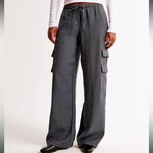 Ambercomie and Fitch -  Pull-On Cargo Pant